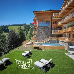 hotel-sonnleiten.saalbachhinterglemmhotels.com/