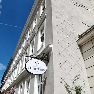 Hotel-pension Fuenfhaus Vienne