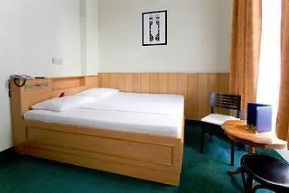 Hotel Goldene Spinne Viena